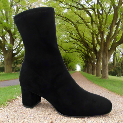 Indianas by Diana Ferrari Black Myer Street Fashion